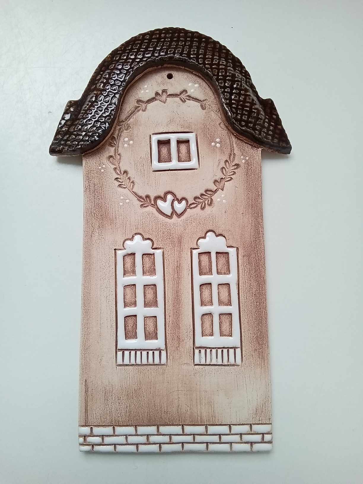 Plochý domeček podlouhlý 17 cm