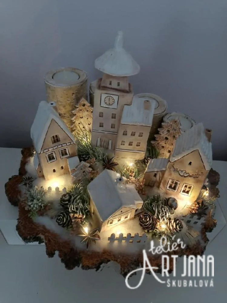 Březový adventní svícen s vesničkou
