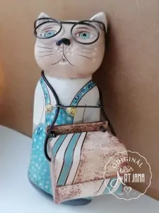 Kočka talismánek s brašničkou