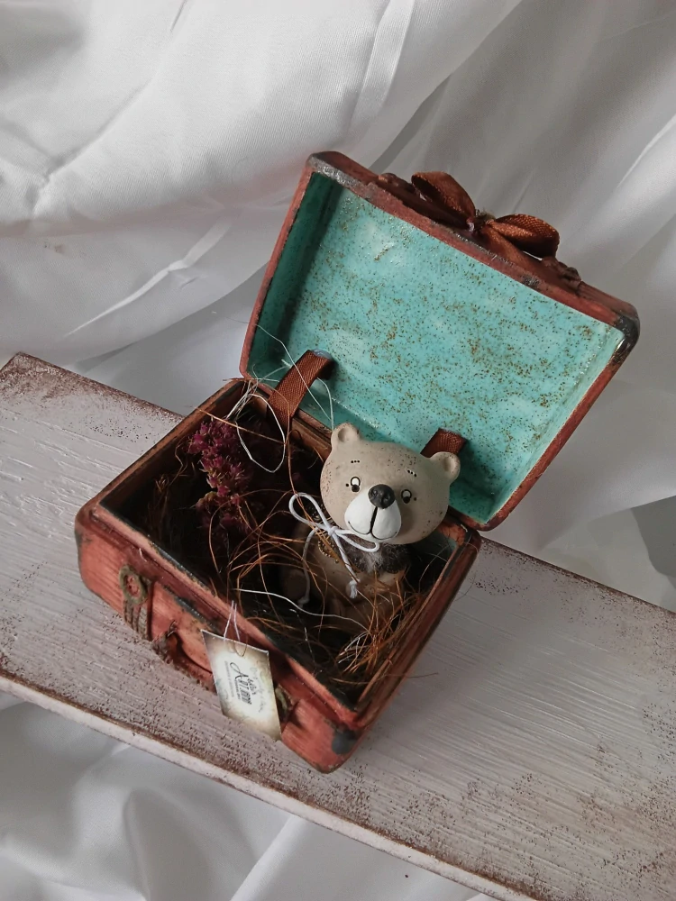 Keramický kufřík s medvídkem