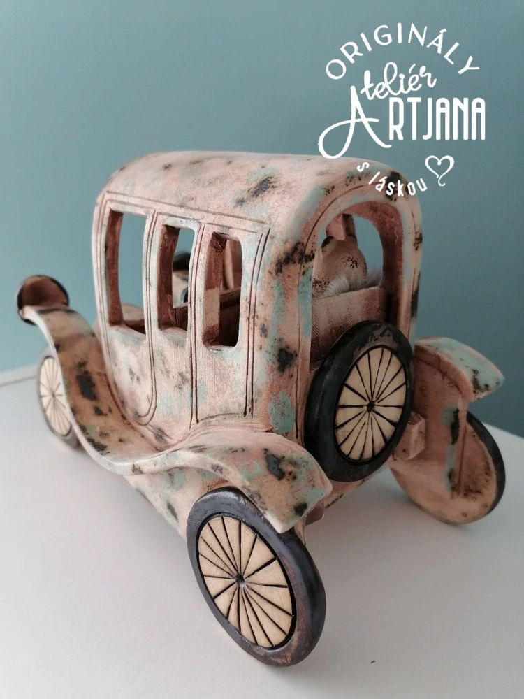 Keramické auto veterán typ B