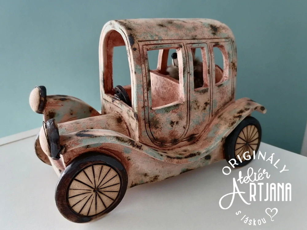 Keramické auto veterán typ B
