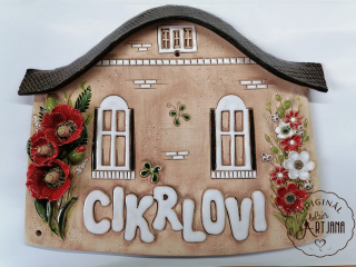 Jmenovka domeček s vlčími máky