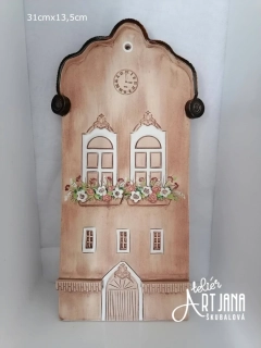 Domeček plochý závěsný s kytičkami 32 cm